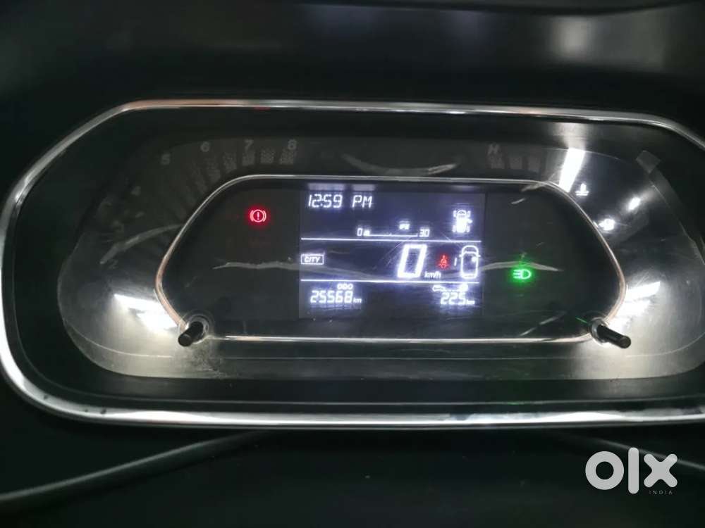 Tata Nexon, 2025, Diesel