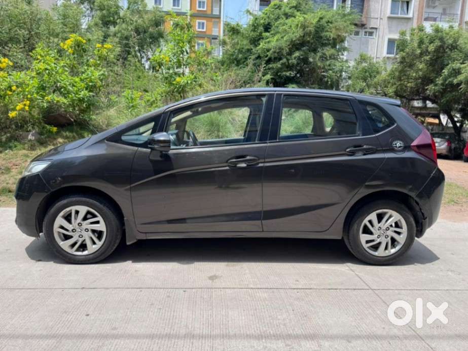 Honda Jazz V Cvt, 2016, Petrol