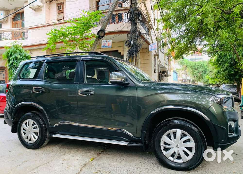 Mahindra Scorpio N Z4 Petrol Mt 7 Str, 2022, Petrol
