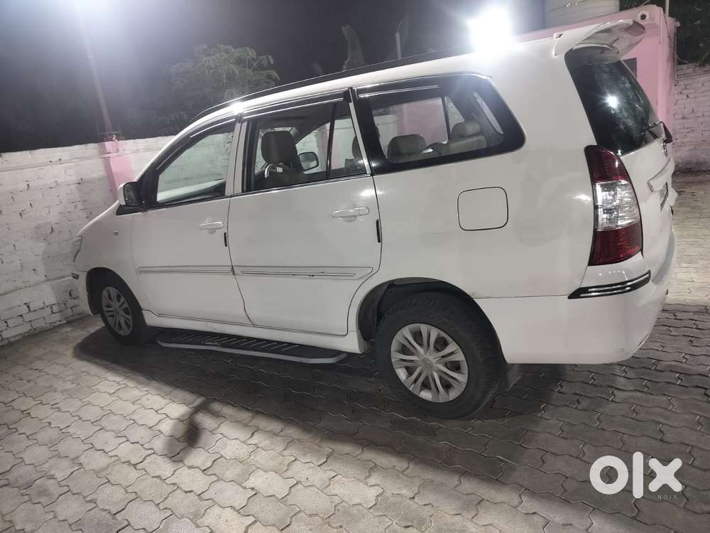 Toyota Innova 2.5 Z Diesel 7 Seater, 2013, Diesel