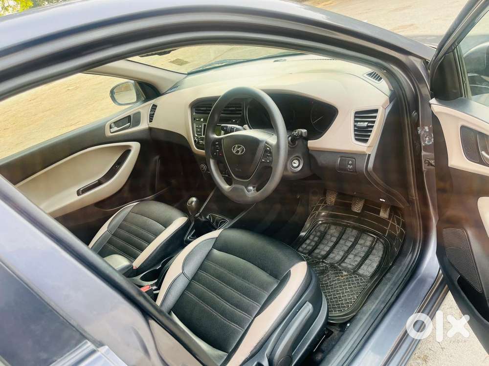 Hyundai Elite I20 Sportz (o) 1.2, 2017, Petrol