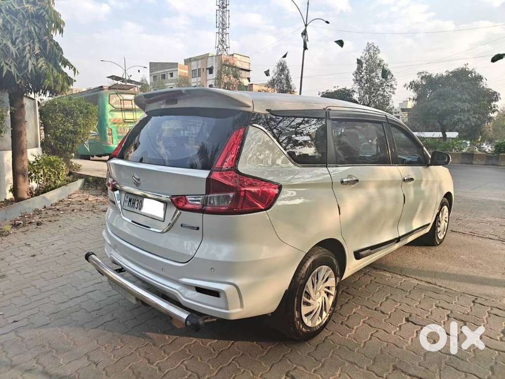 Maruti Suzuki Ertiga 1.5 Vxi, 2022, Petrol
