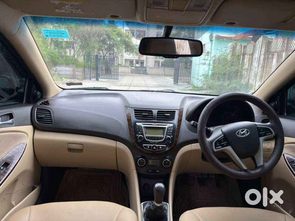 Hyundai Verna Fluidic 1.6 Vtvt Sx, 2013, Petrol