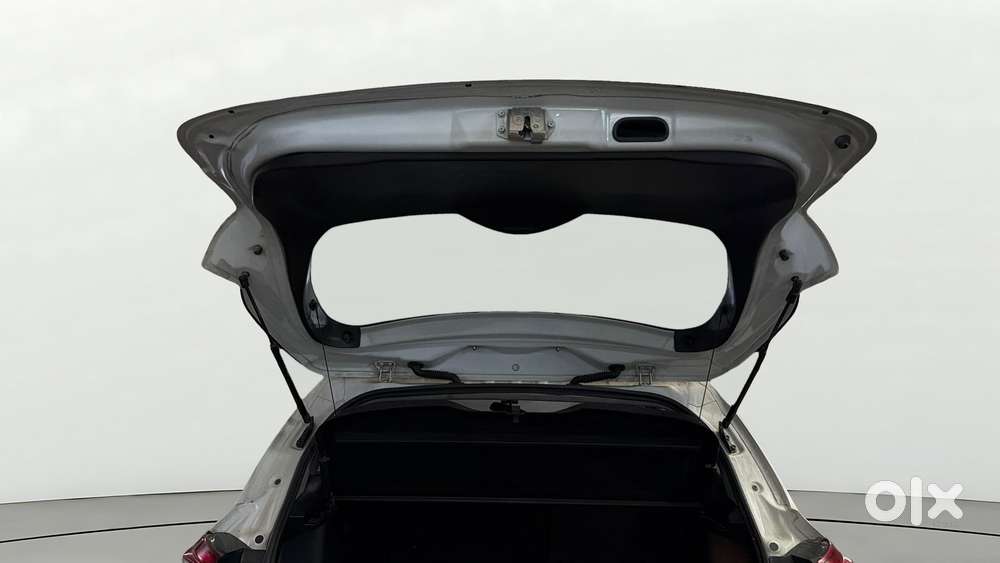 Maruti Suzuki S Cross Zeta Shvs At, 2020, Petrol