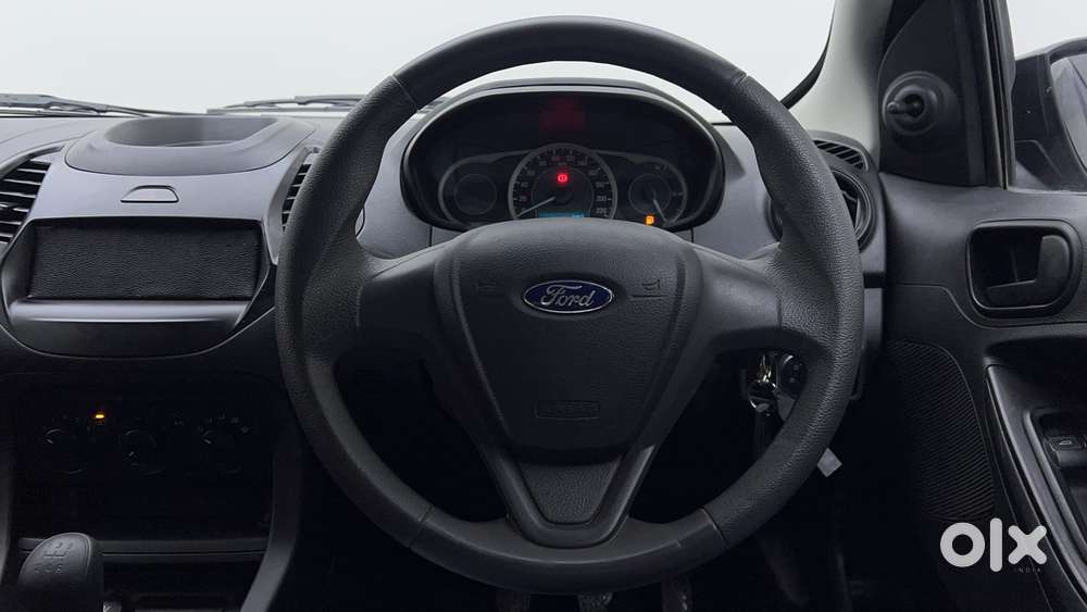 Ford Figo 1.2p Ambiente Mt, 2015, Petrol