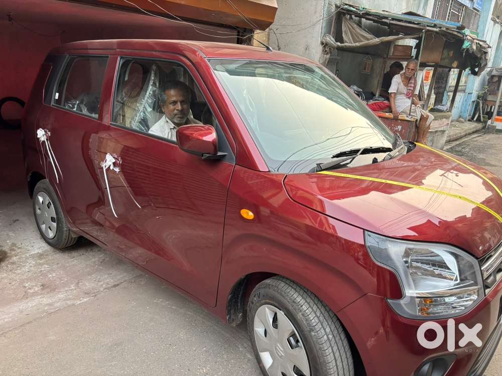 Maruti Suzuki Wagon R 2026 Petrol Life Time Tax Cherry Colour