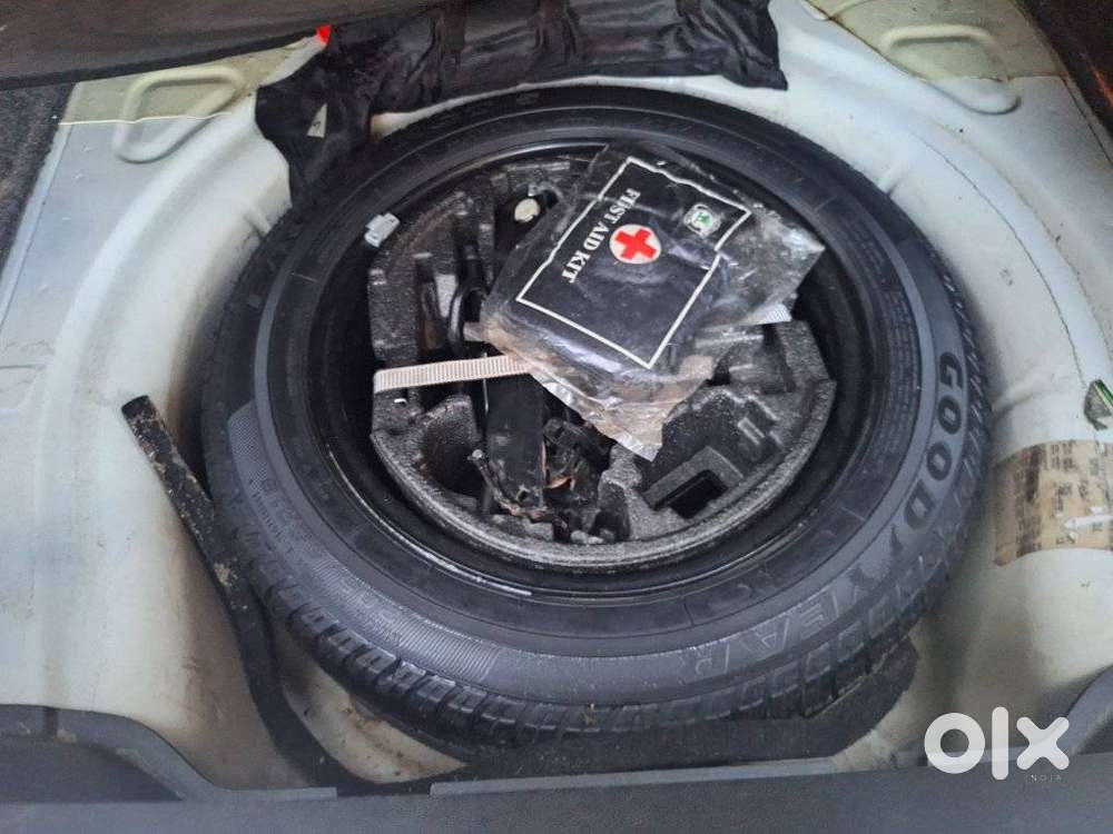 Skoda Superb 2013-2015 Elegance 1.8 Tsi Mt, 2015, Petrol