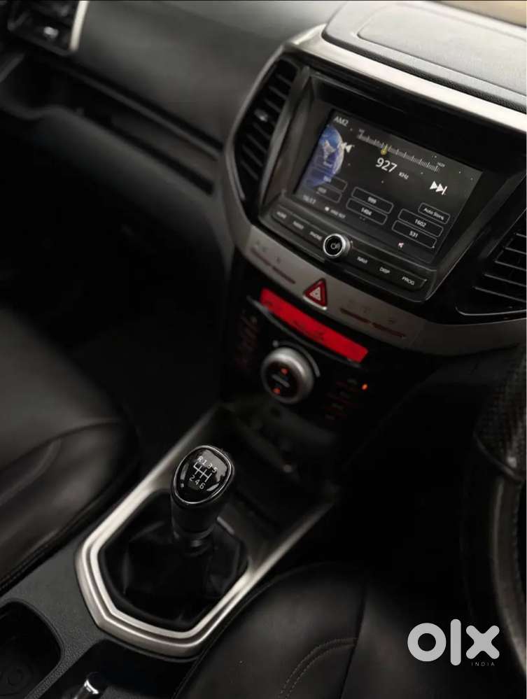 Mahindra Xuv300 2023 Petrol