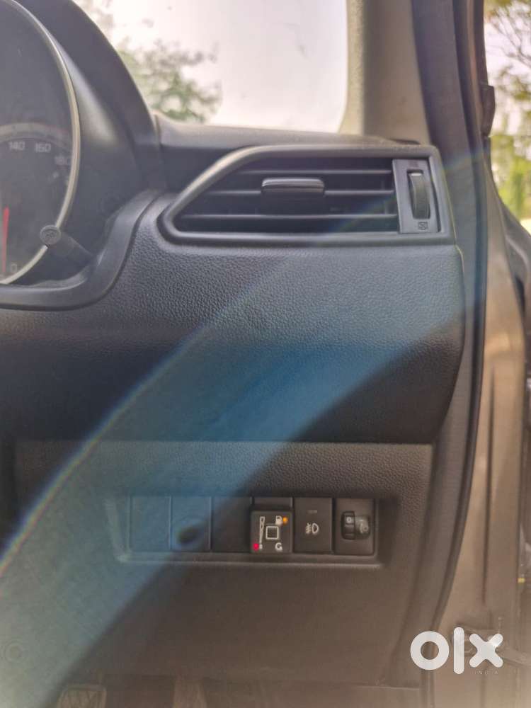Maruti Suzuki Swift Vxi Cng, 2018, Cng & Hybrids