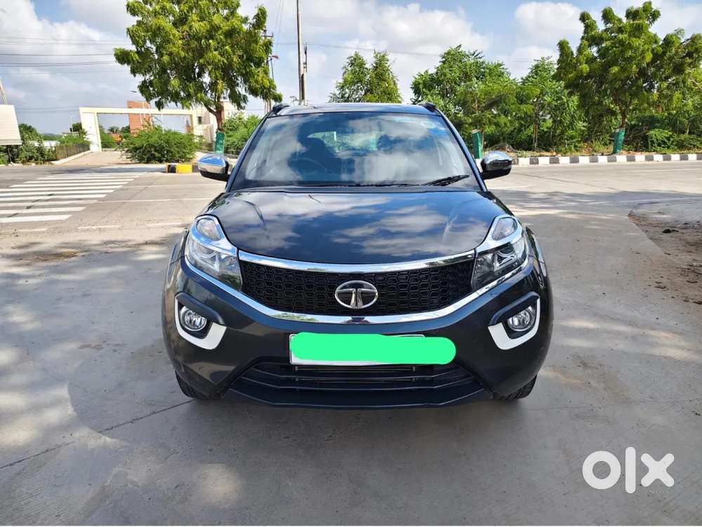 Tata Nexon 1.2 Revotron Xza Plus, 2018, Petrol