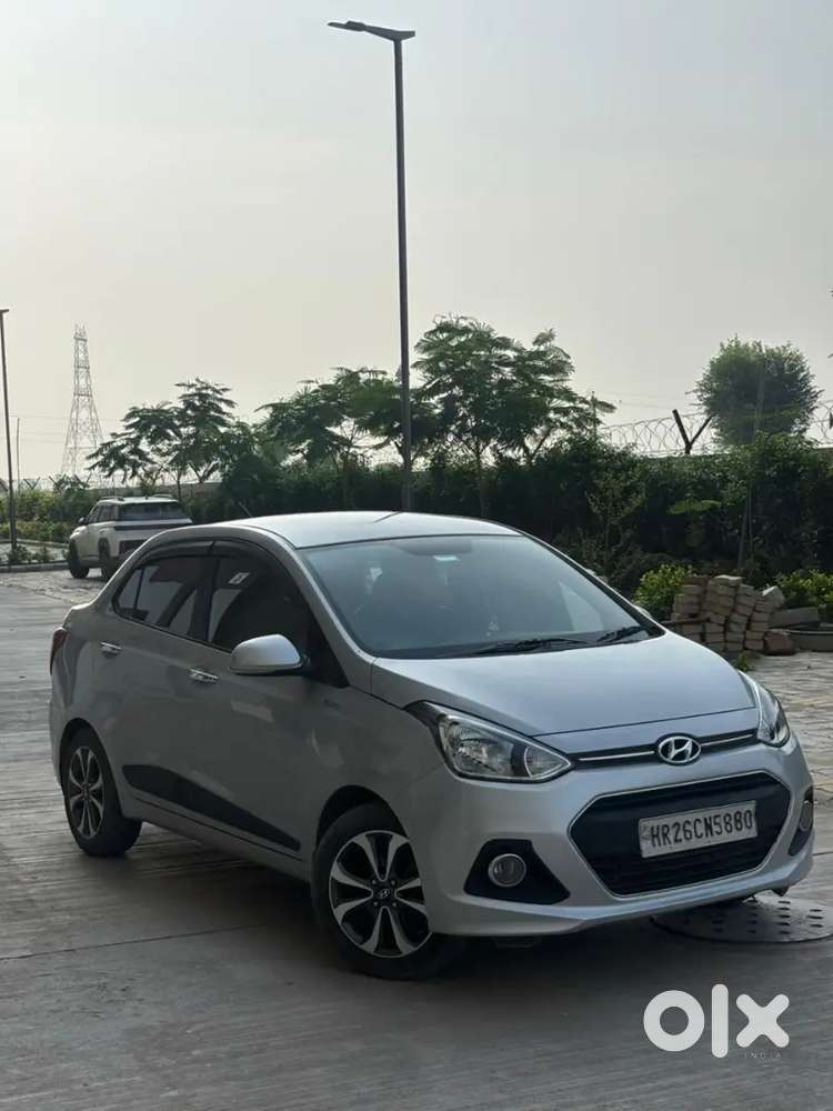 Showroom Condition Hyundai Xcent 2015 Petrol