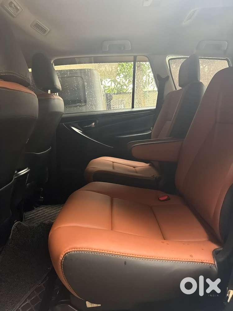 Toyota Innova Crysta 2018