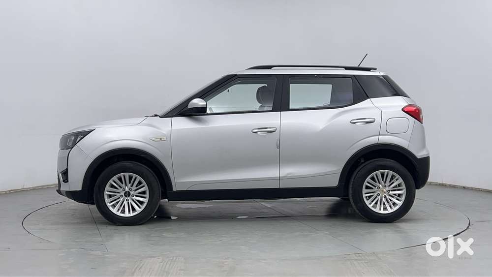 Mahindra Xuv300 W6, 2023, Petrol