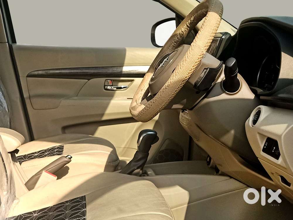 Maruti Suzuki Ertiga Zxi At, 2022, Petrol