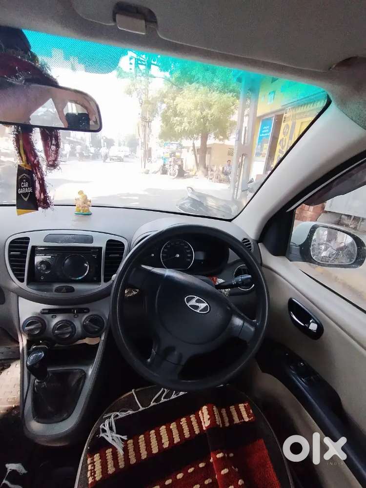 Hyundai I10 2011 Cng & Petrol