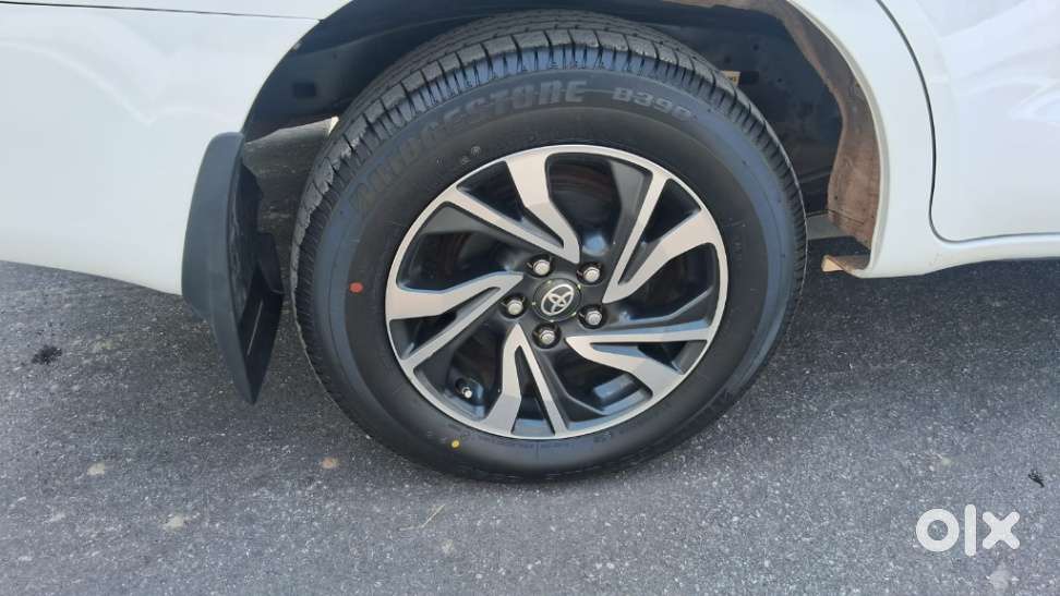 Toyota Innova Crysta 2.4 V 8 Str, 2024, Diesel