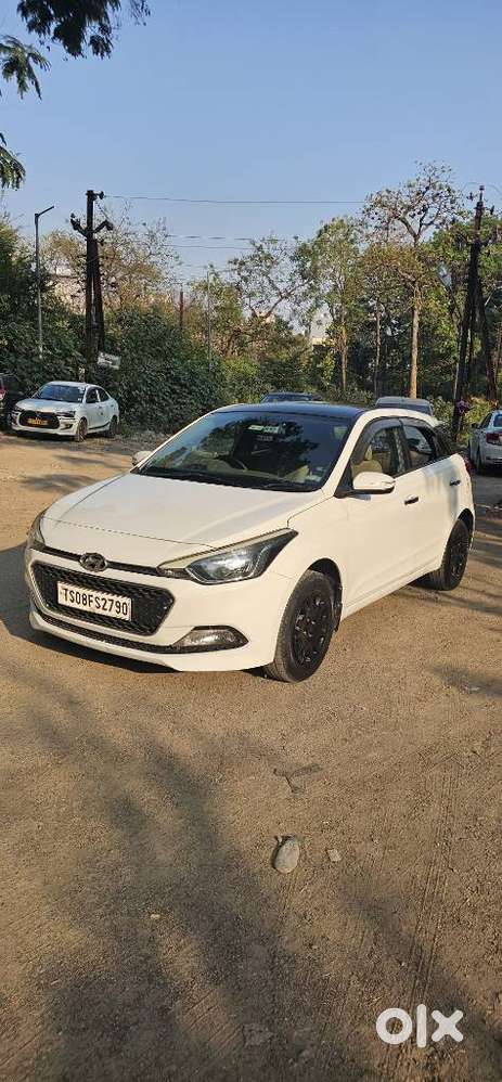 Hyundai I20 Sportz 1.2 Bs-iv, 2017, Petrol