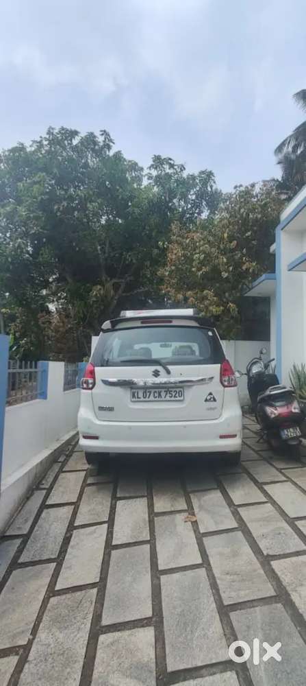Maruti Suzuki Ertiga Zx+ 2017 Petrol 83000 Km Driven.good Condition