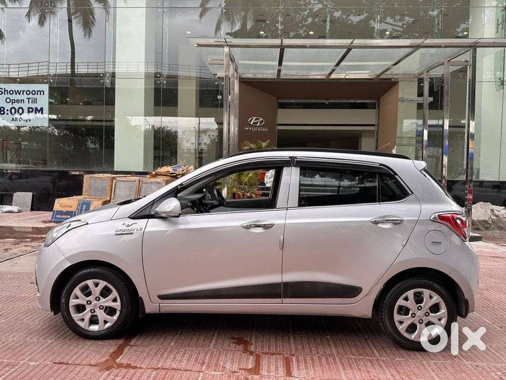 Hyundai Grand I10 At Sportz, 2013, Petrol