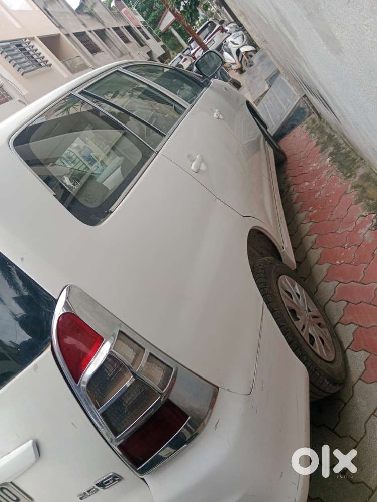 Toyota Innova  2.5 G