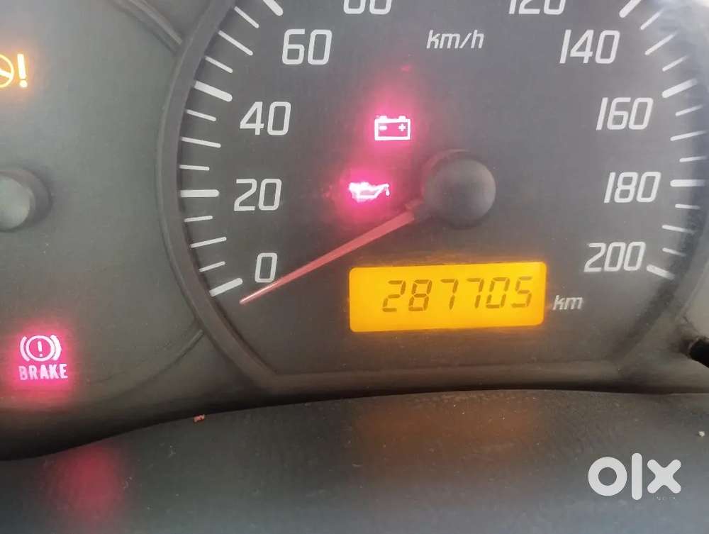 Maruti Dzire Ags 2000