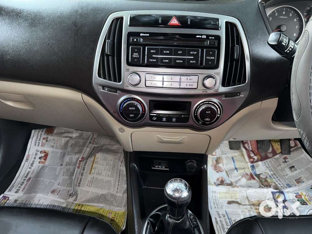 Hyundai I20 Sportz 1.2 Bs-iv, 2013, Petrol