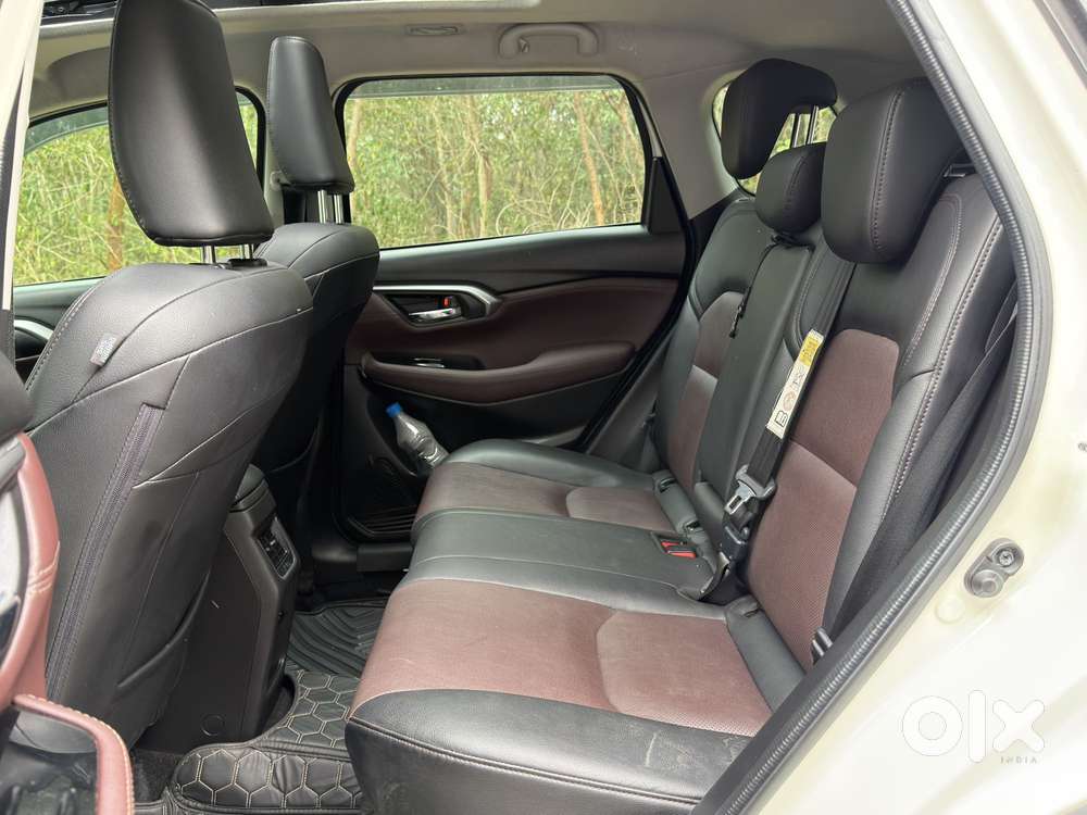 Maruti Suzuki Grand Vitara 1.5 Alpha Awd, 2022, Petrol