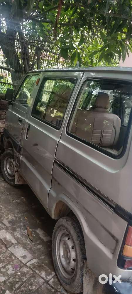 Maruti Suzuki Omni 8 Seater 2010