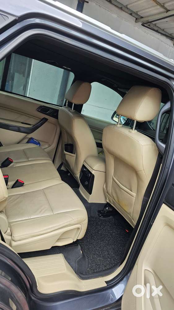 Ford Endeavour 3.2 Titanium 4x4 At, 2016, Diesel