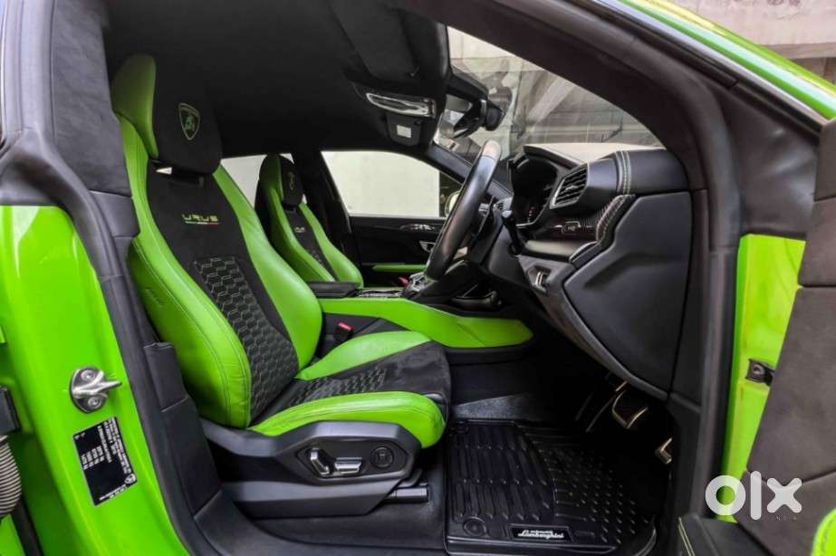 Lamborghini Urus S, 2022, Petrol