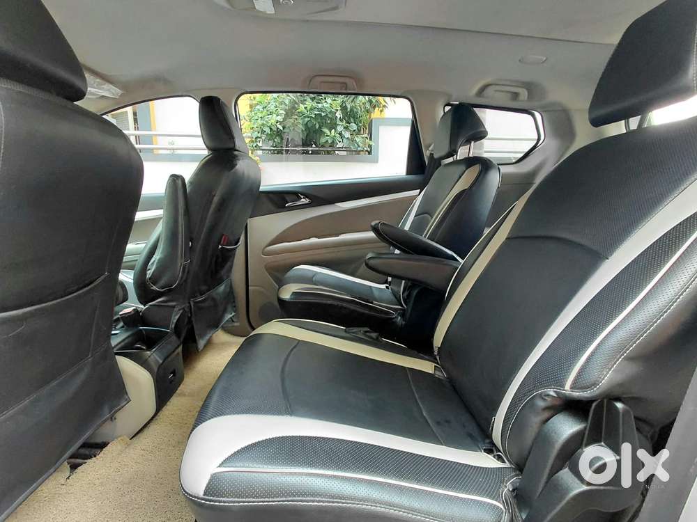 Mahindra Marazzo M6 8str, 2019, Diesel