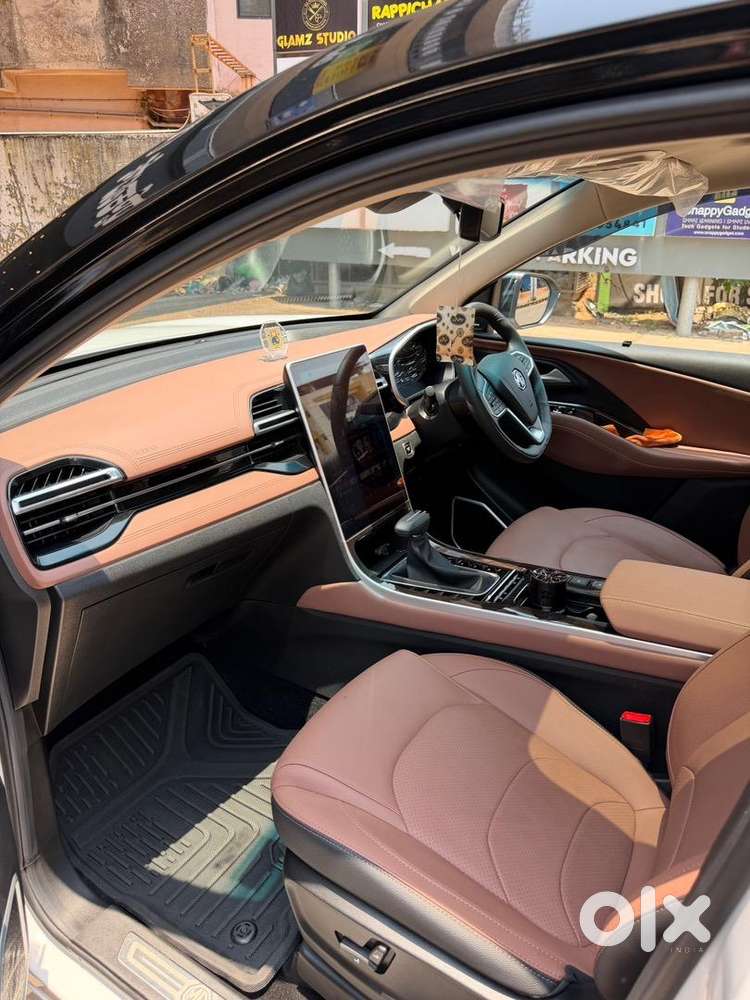 Mg Hector Plus Showroom Condition