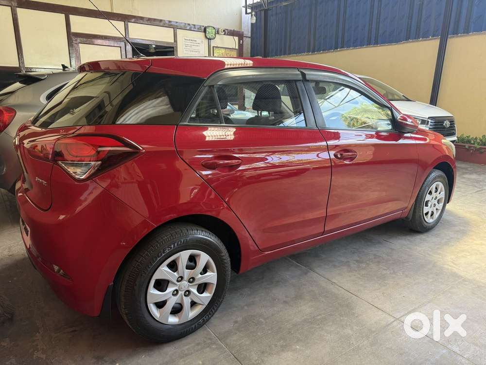 Hyundai I20 Sportz 1.2 Bs-iv, 2017, Petrol