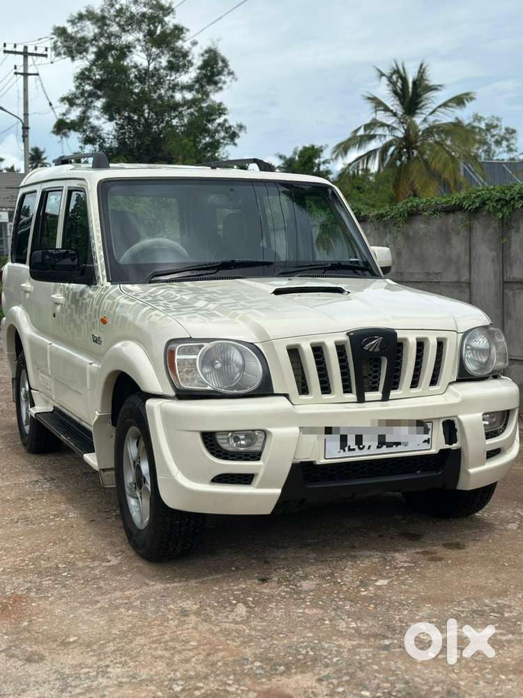 Mahindra Scorpio 2002-2013 Vlx At, 2009, Petrol
