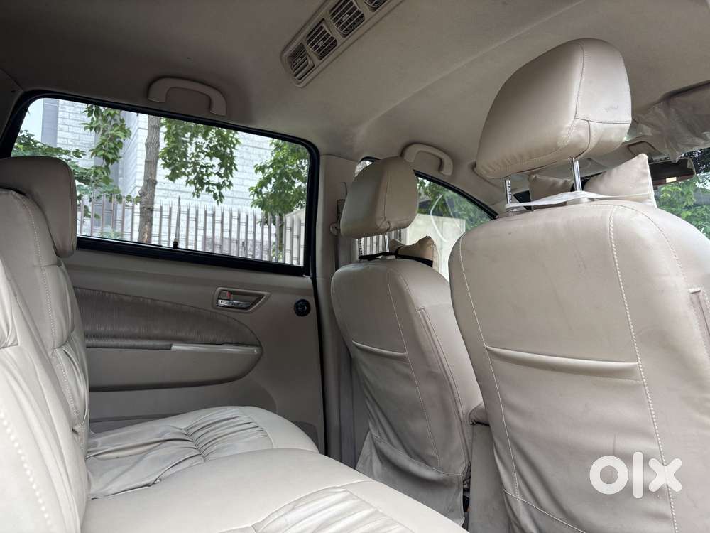 Maruti Suzuki Ertiga Zxi, 2012, Petrol