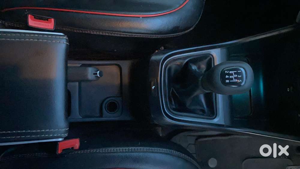 Tata Altroz 1.2 Xm Plus, 2021, Petrol