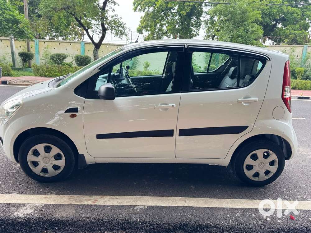 Maruti Suzuki Ritz Vxi Abs, 2012, Petrol