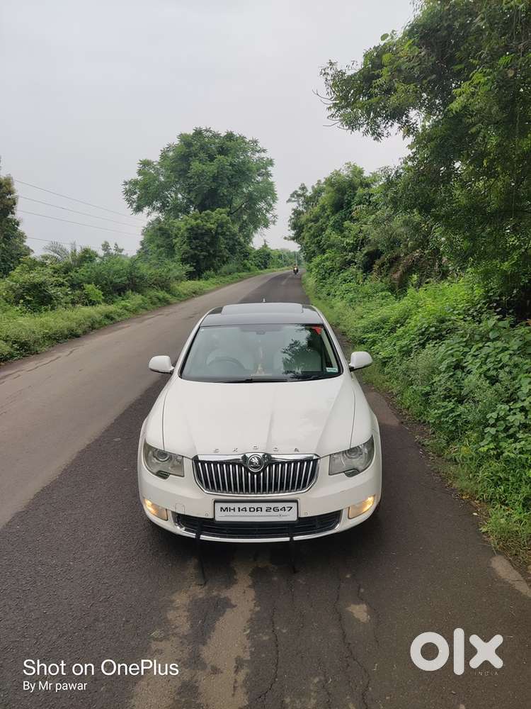 Skoda Superb Diesel 2011