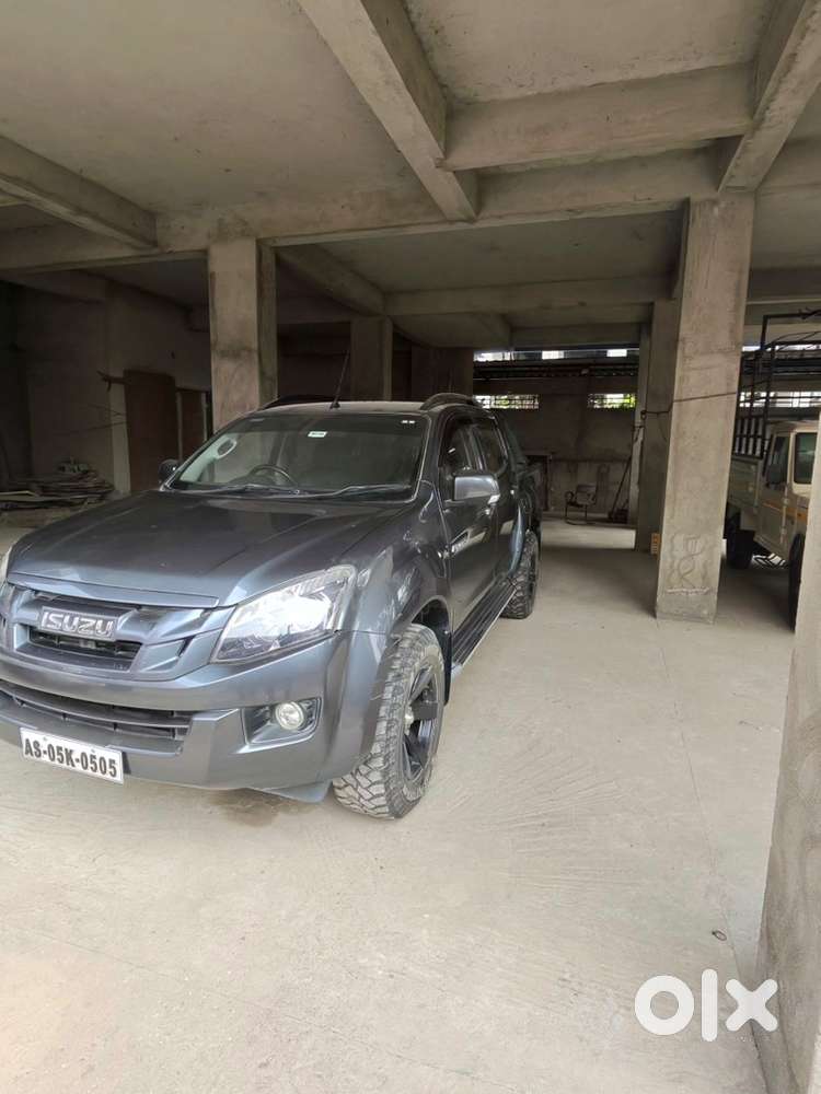 Isuzu D-max V-cross 4x4 2017