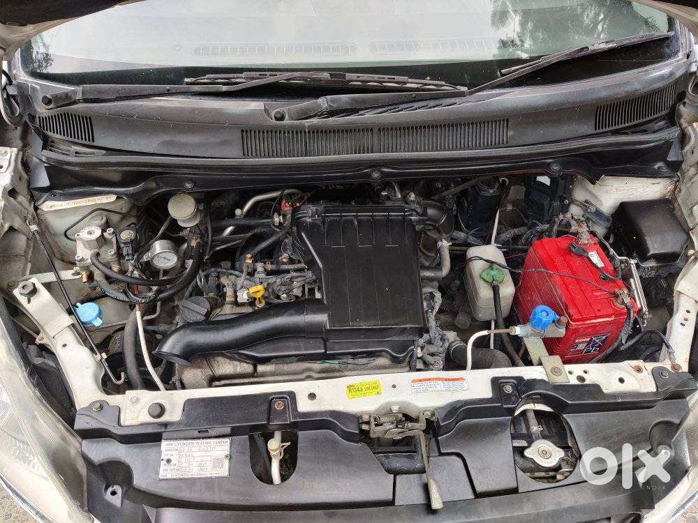 Maruti Suzuki Ritz Vxi, 2011, Petrol