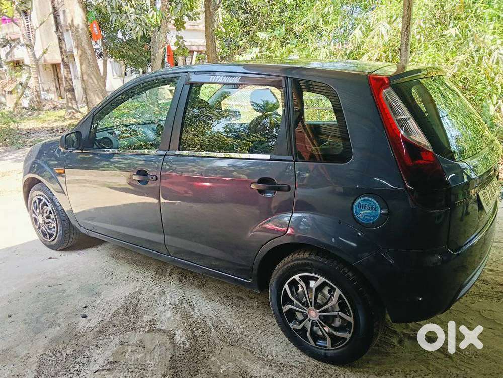 Ford Figo 2010-2012 Diesel Titanium, 2012, Diesel