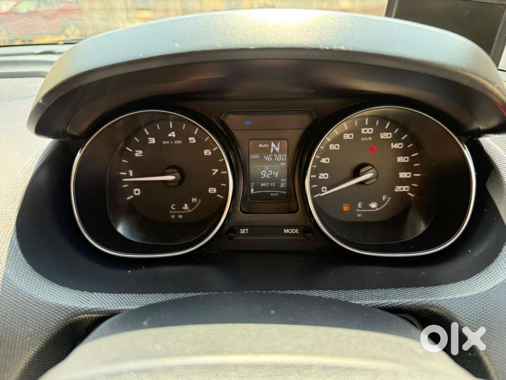 Tata Tiago 1.2 Revotron Xza, 2018, Petrol