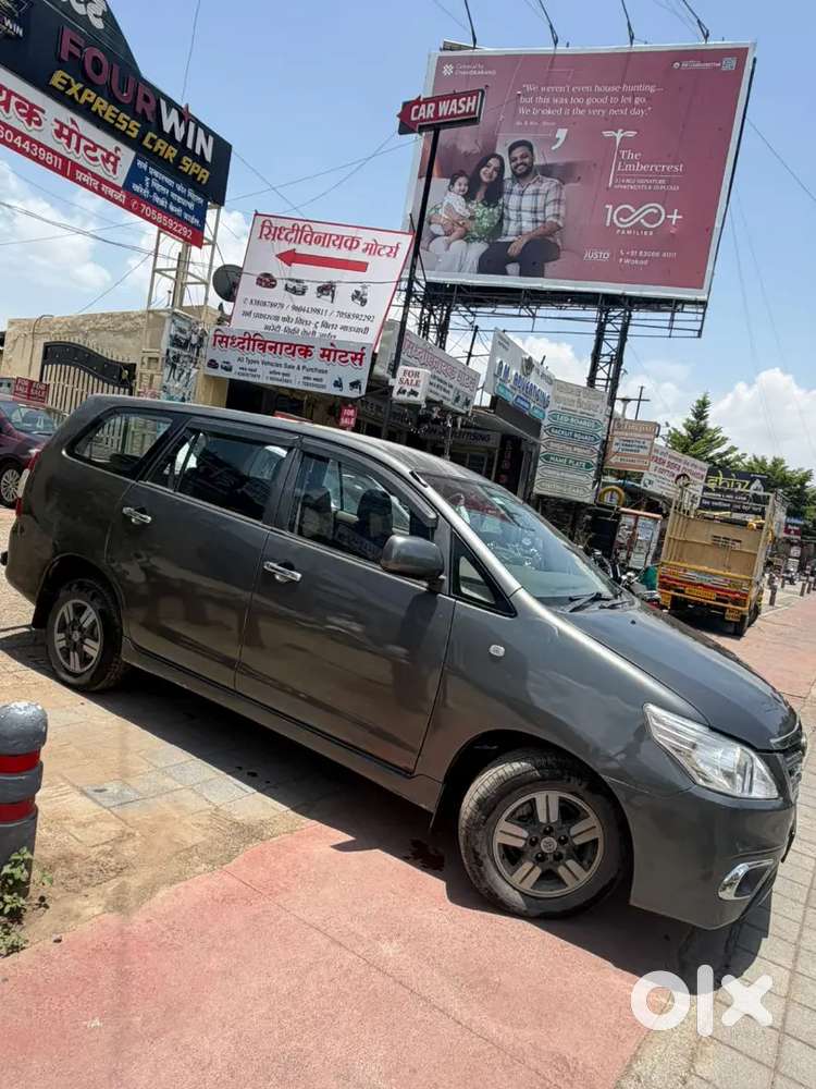 Innova 2013 Diesel Single Owner