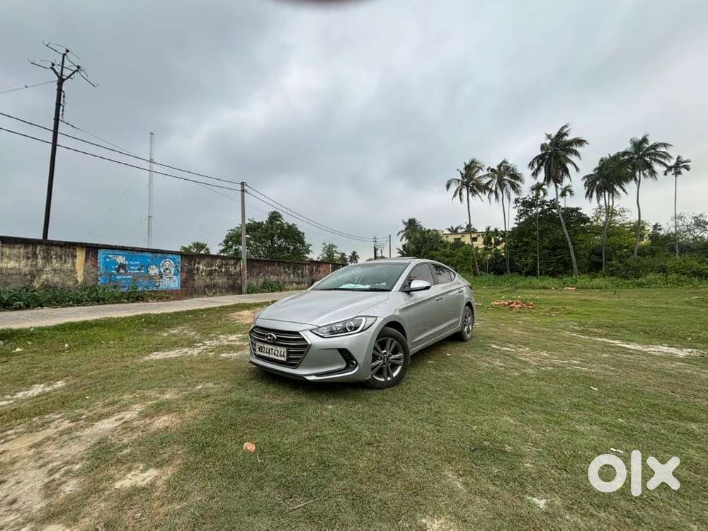 Hyundai New Elantra 2019 Petrol Well Maintained