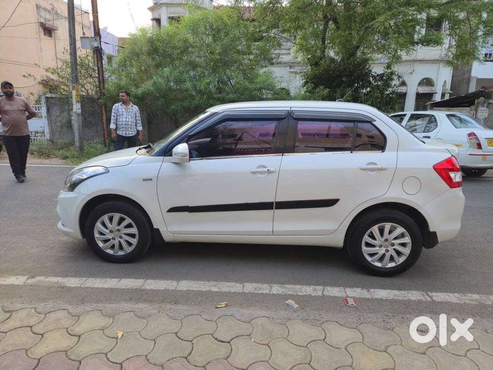 Maruti Suzuki Swift Dzire Zdi + Mt, 2017, Diesel