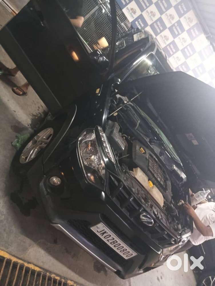 Mahindra Nuvosport 2016 Diesel Well Maintained