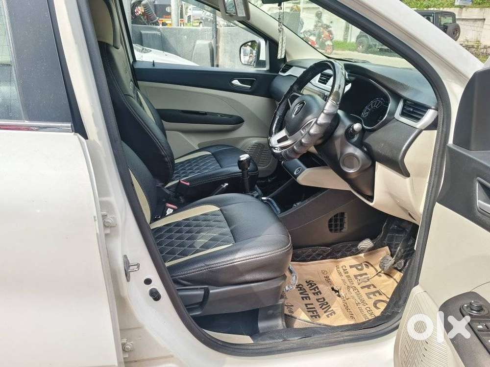 Renault Triber Rxz, 2019, Petrol