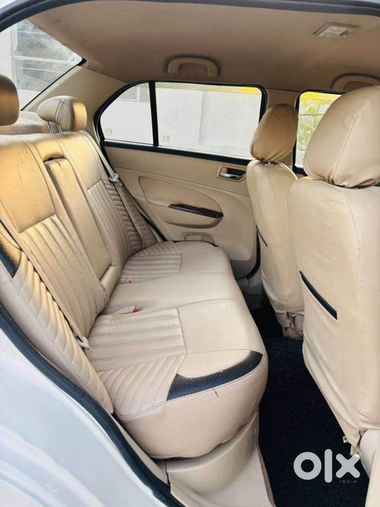 Maruti Suzuki Swift Dzire Vxi Optional, 2016, Petrol