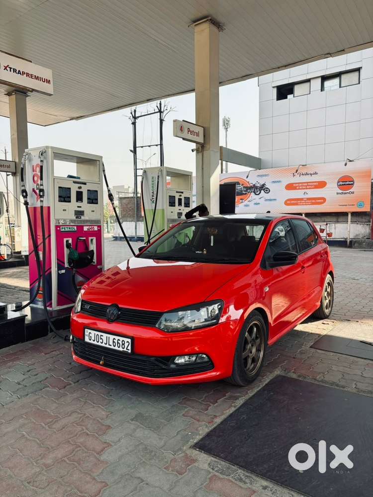 Volkswagen Polo Petrol 2015