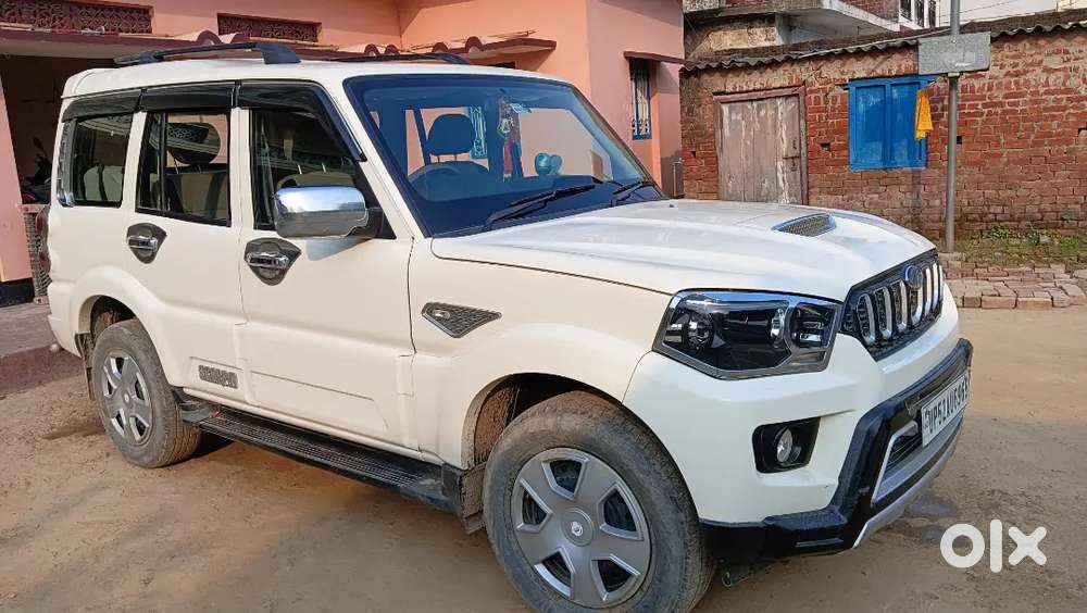 Mahindra Scorpio 2018 Diesel Well Maintained